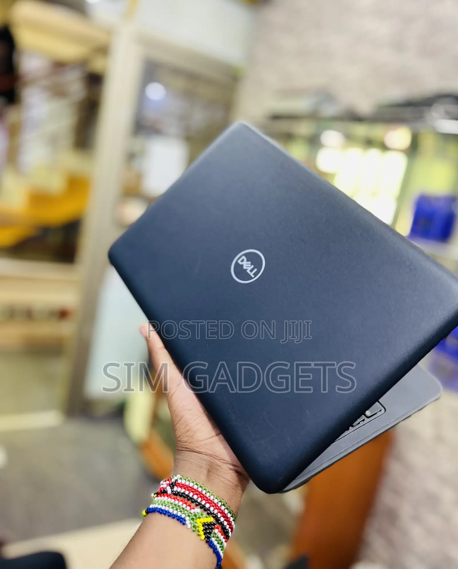 Laptop Dell 4GB Intel Celeron SSD 60GB