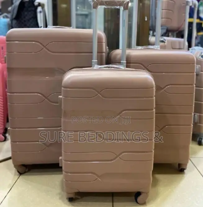 3 PCS Plastic Suitcases