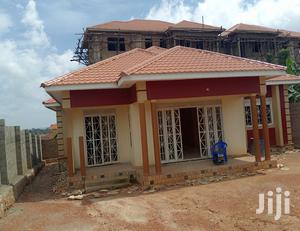 Corporate Bungalow in Kira for Quick Sell