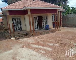 Corporate Bungalow in Kira for Quick Sell