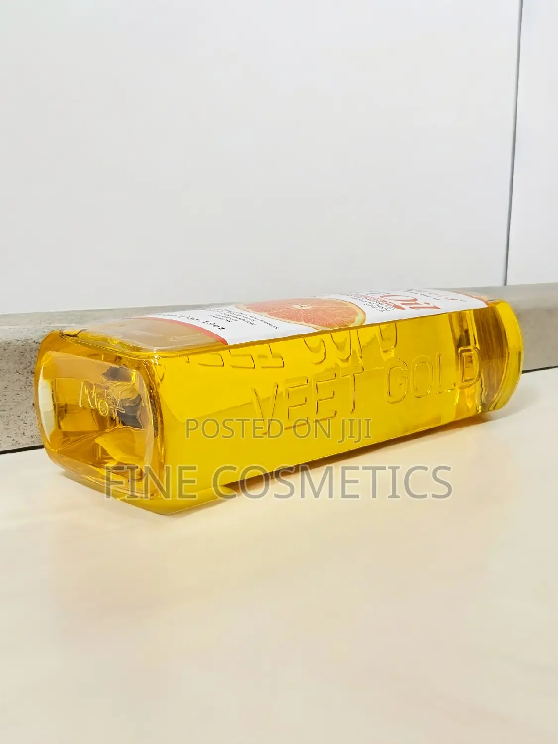 VEETGOLD VITAMIN C OIL | 7days Whitening Glowing Body Oil.