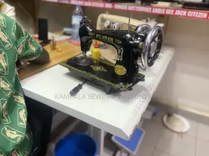 Japan Sewing Machine With the Stand
