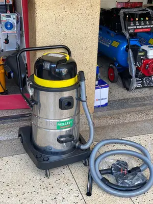 Vaccum Cleaner Wet and Dry Red East