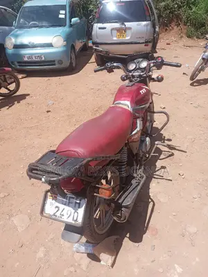 TVS HLX 125 2022 Red