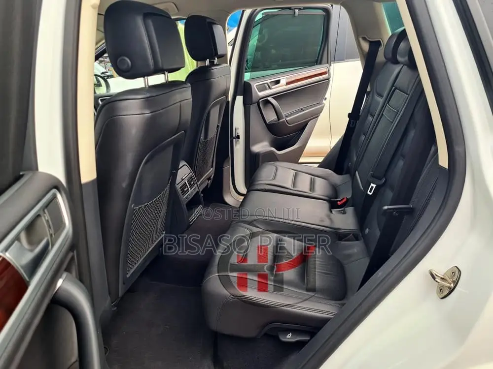 Volkswagen Touareg TDI Executive AWD 4MOTION 2015 White