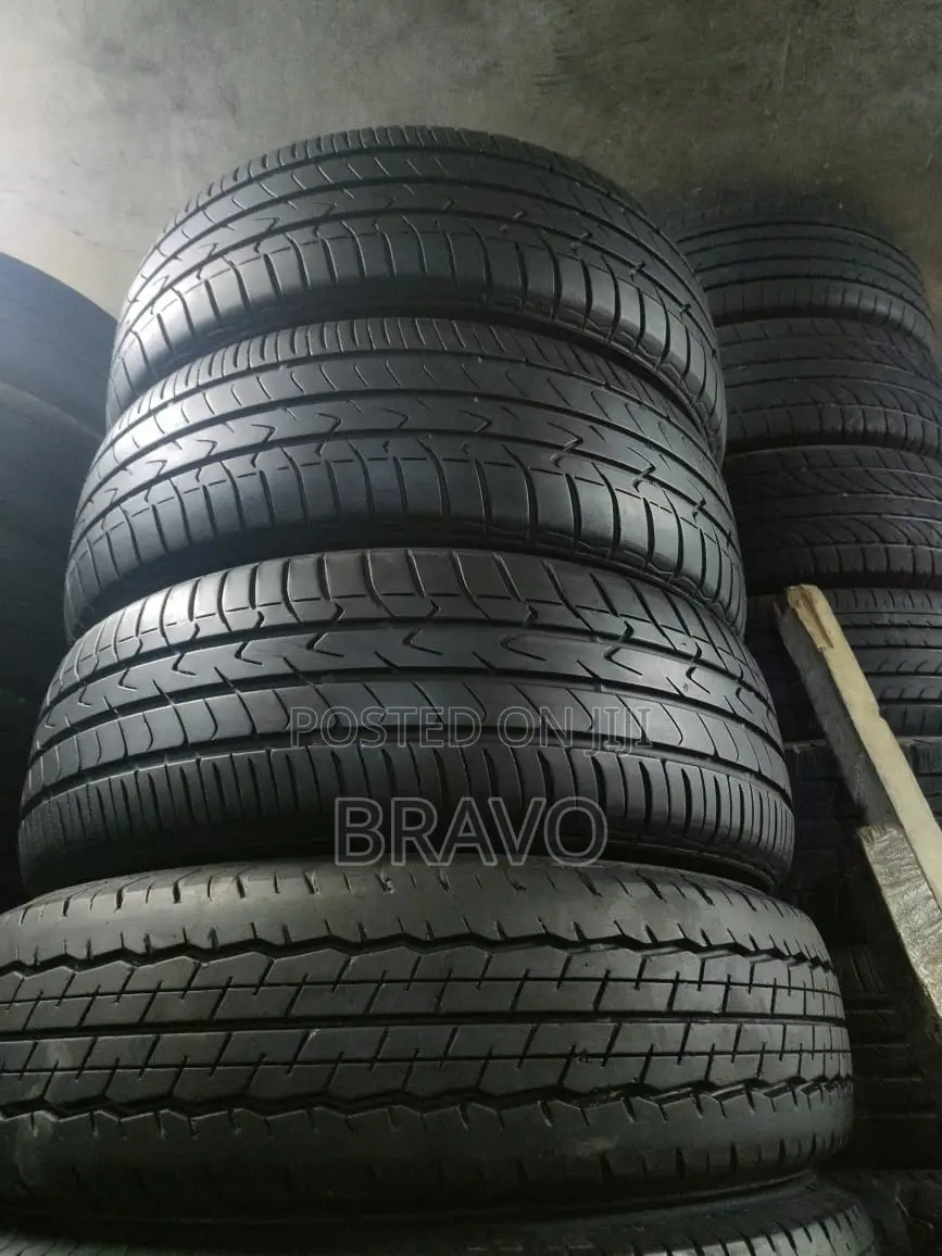 195/60r16 Toyo Japan for Mark X.