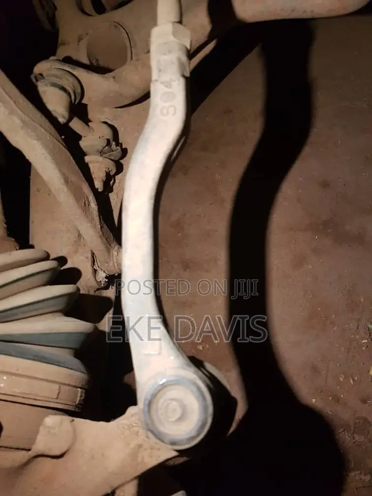 Car Suspension Differential Repairs and Tie Rod Replacement