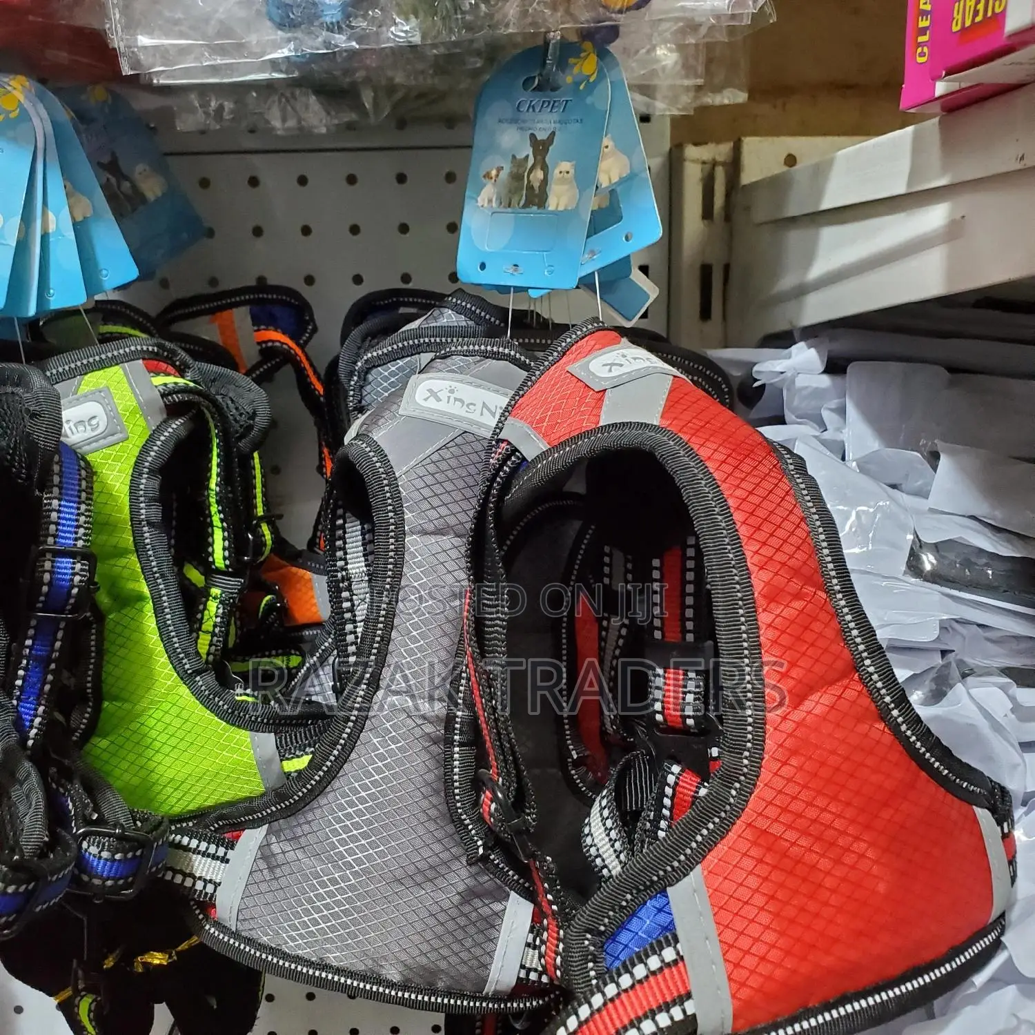 Pet Vest for Cat Puppy Harnesses Adjustable Chest Strap
