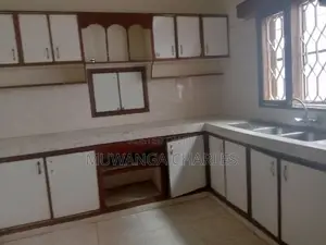 3bdrm Bungalow in Fs Properties Ltd, Central Division for rent
