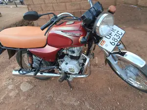 Bajaj Boxer 2023 Red