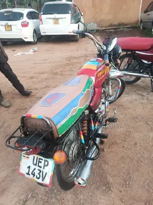 Bajaj Boxer 100 2020 Red