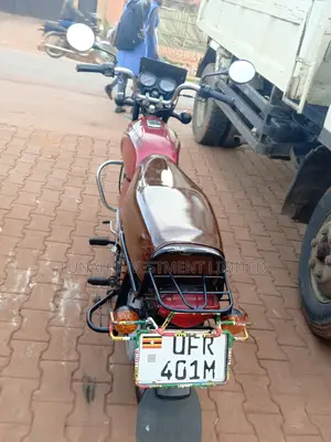 Bajaj Boxer 2023 Red