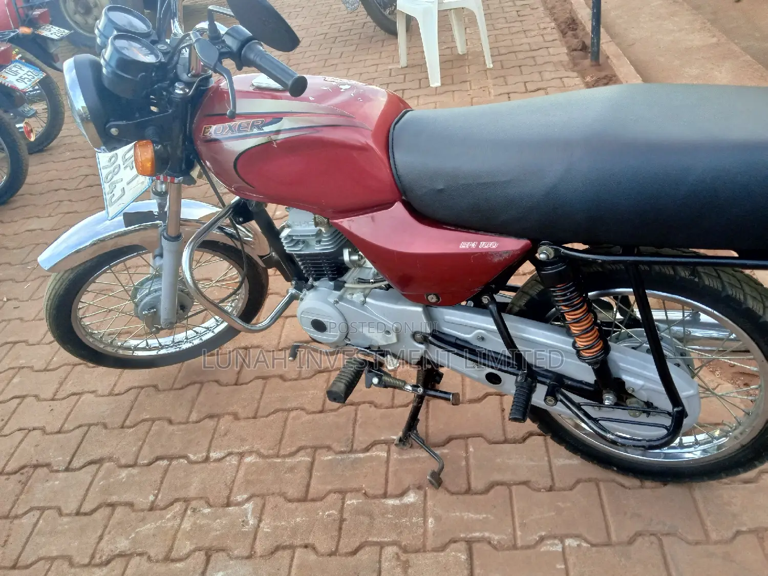 Bajaj Boxer 2023 Red