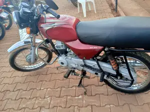 Bajaj Boxer 2023 Red