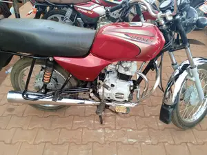 Bajaj Boxer 2024 Red