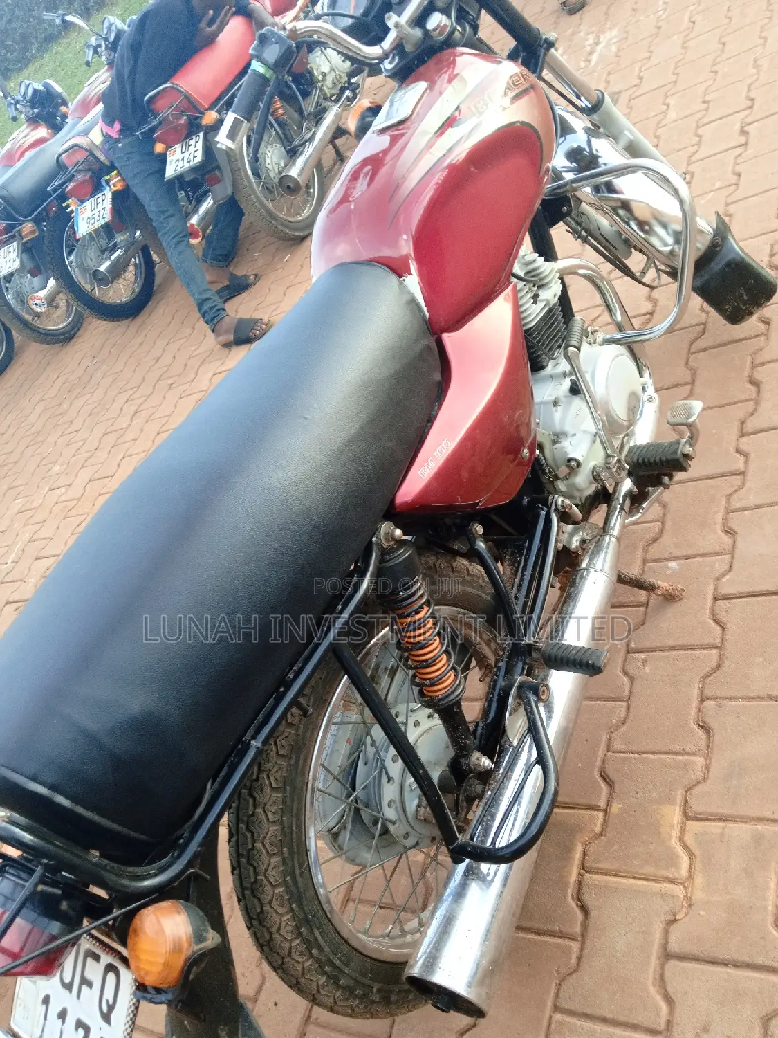 Bajaj Boxer 2023 Red
