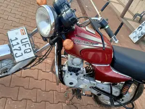 Bajaj Boxer 2023 Red