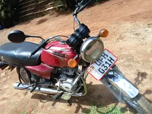 Bajaj Boxer 2023 Red