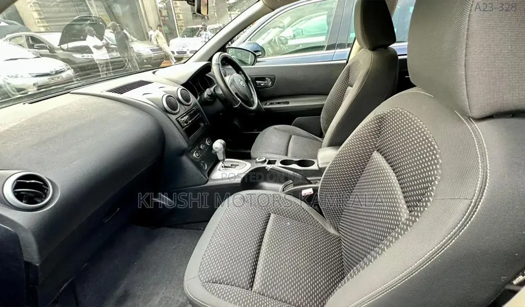 Nissan Dualis 2010 Black