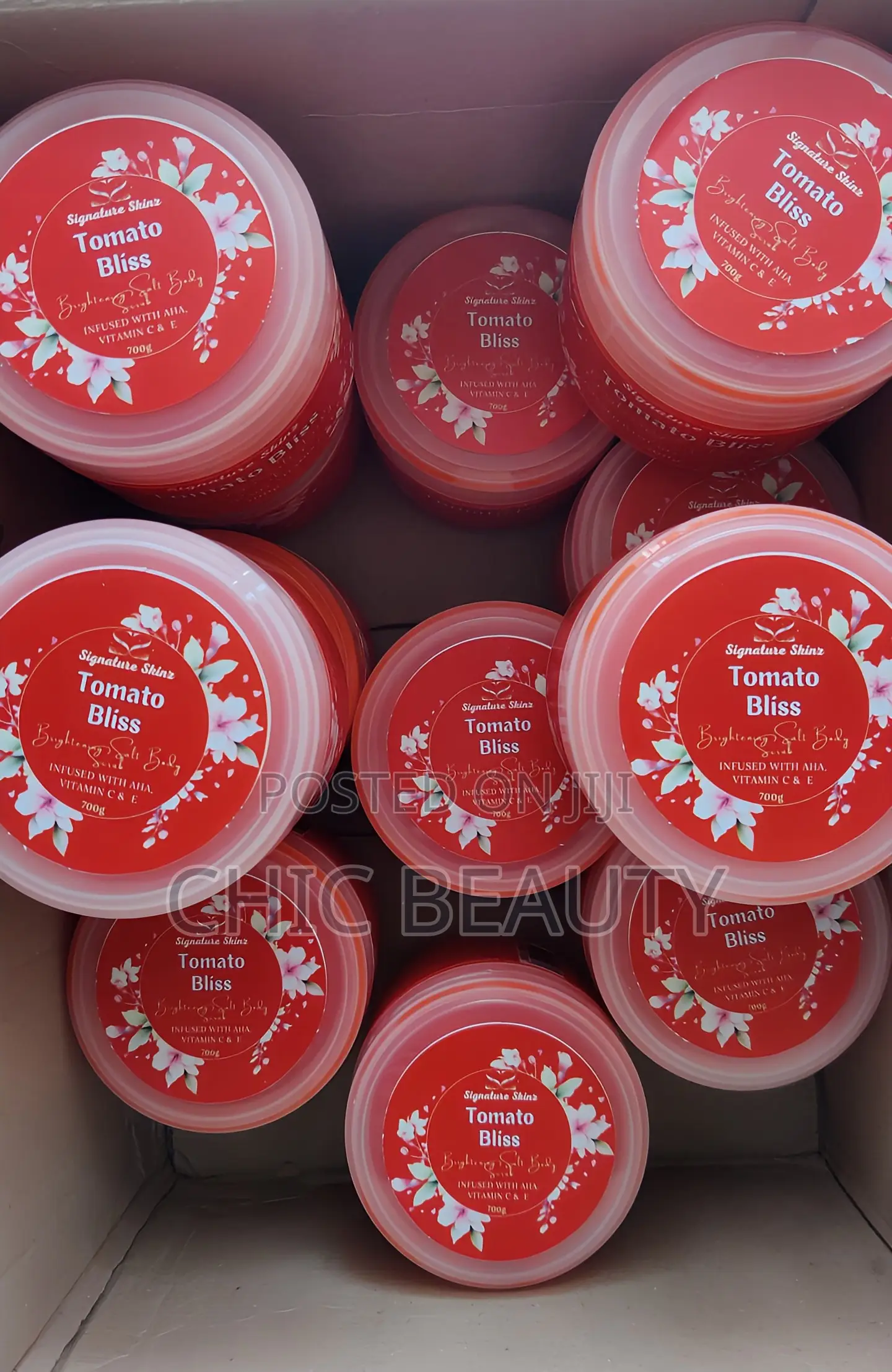Tomato Bliss Skin Brightening Salt Body Scrub 700g