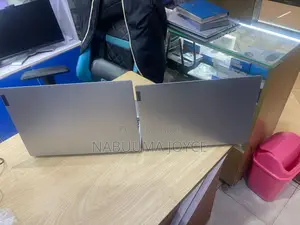 New Laptop Lenovo Ideapad 3 4GB Intel Core I7 HDD 500GB