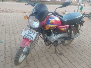 Bajaj CT 110X 2023 Red