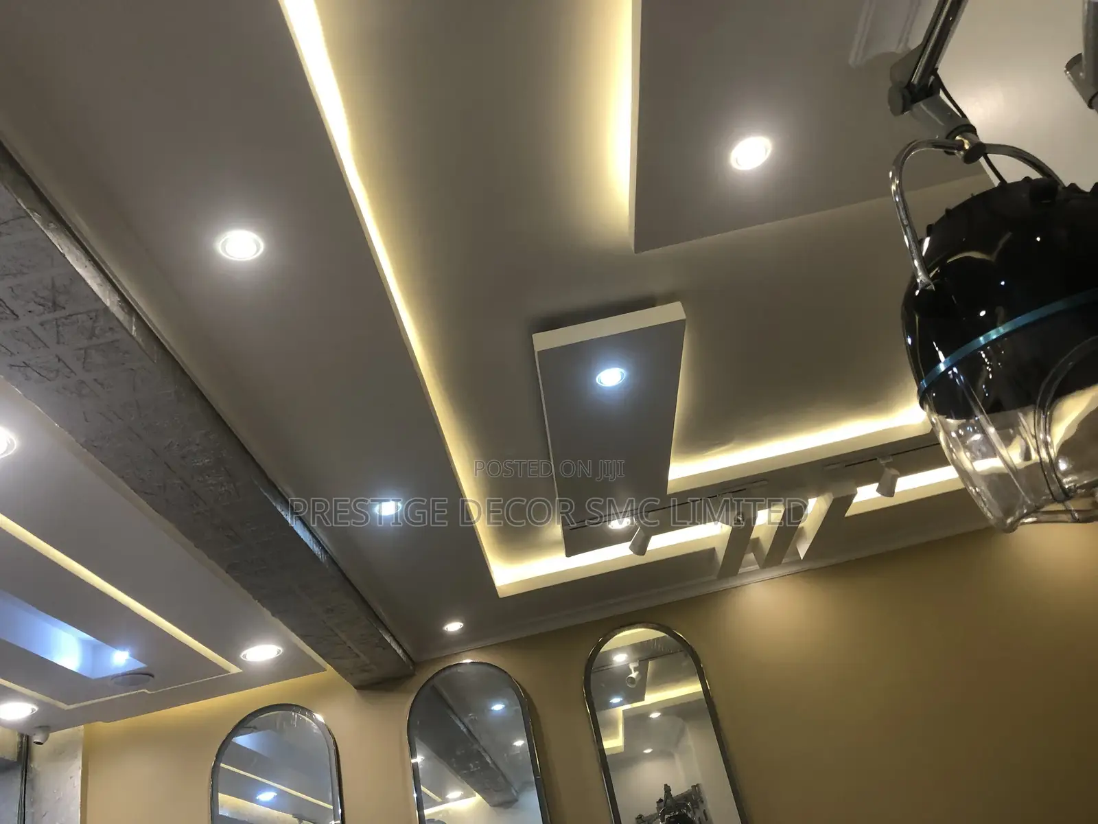 Gypsum Gypsumsaloon Designer