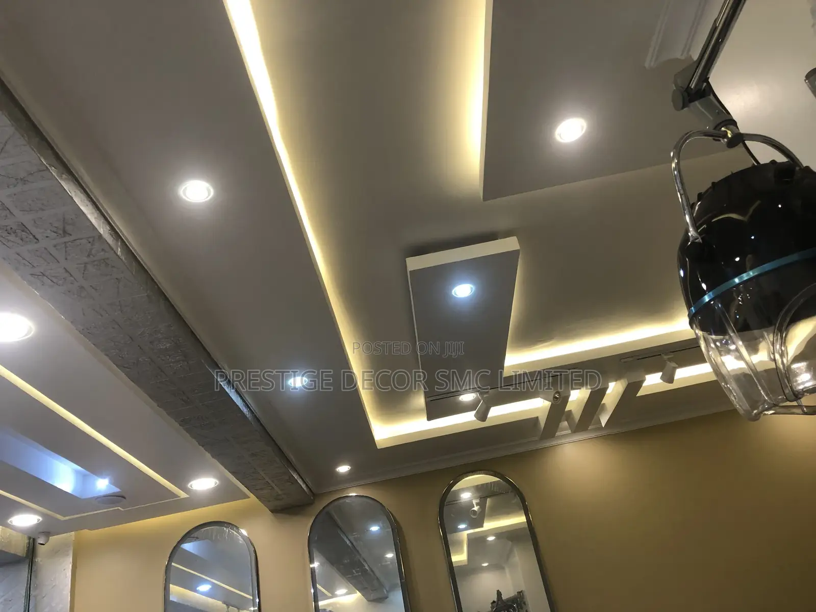 Gypsum Gypsumsaloon Designer