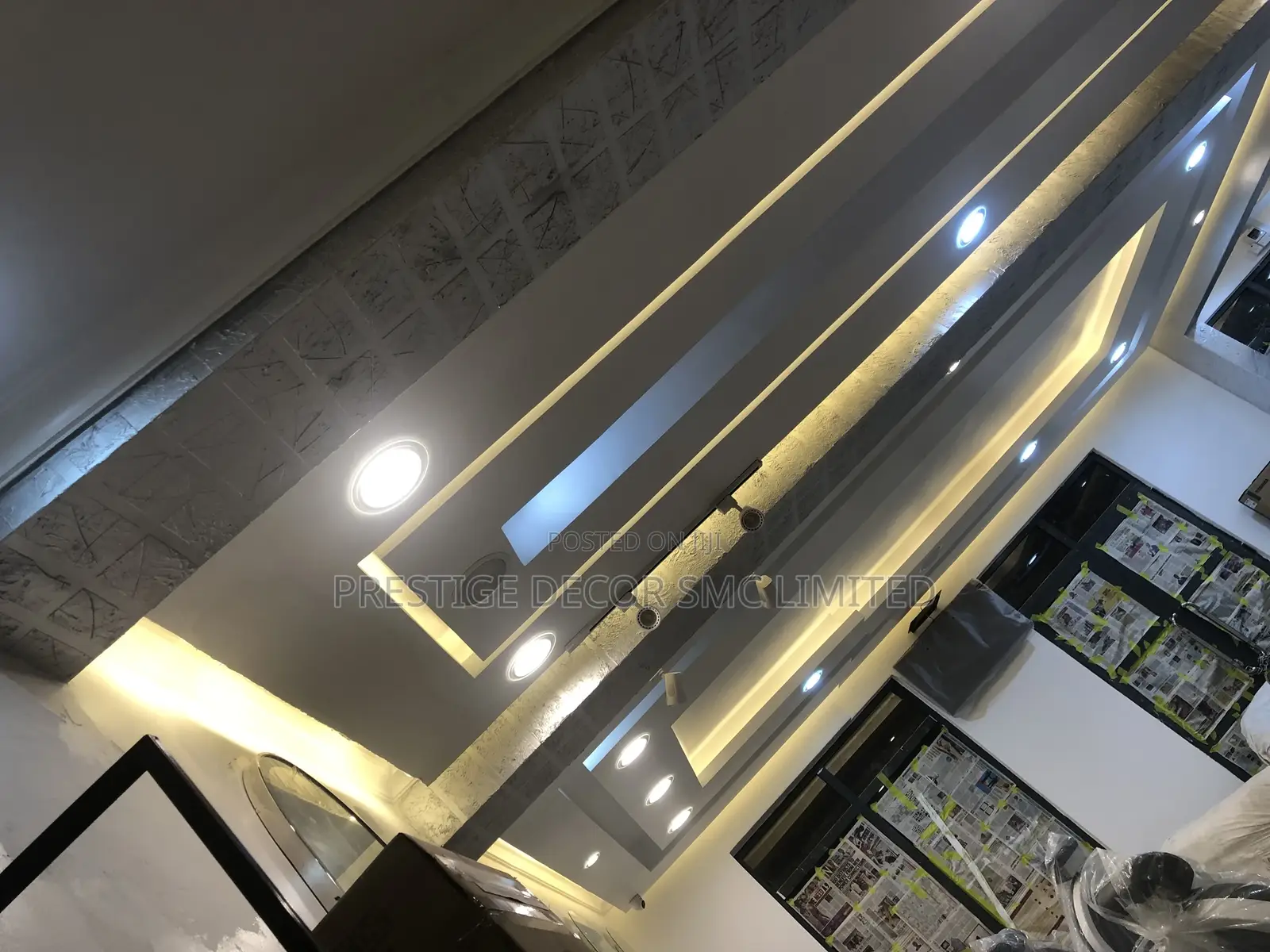 Gypsum Gypsumsaloon Designer