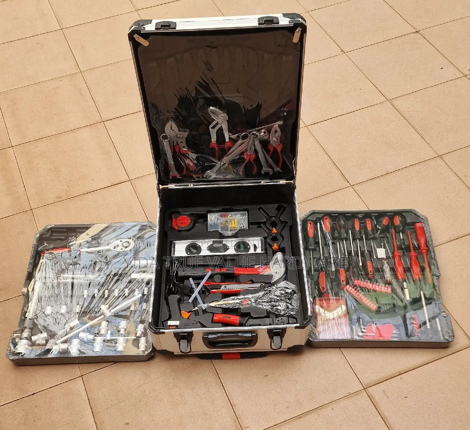 Tools Set 186 PCS Phoceenne