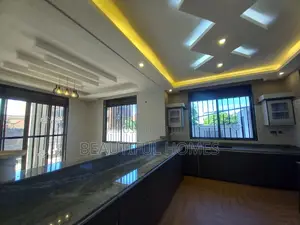 Furnished 5bdrm Mansion in Kira for sale