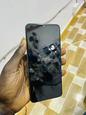 Infinix Smart 7 Plus 64 GB Blue