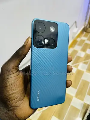 Infinix Smart 7 Plus 64 GB Blue