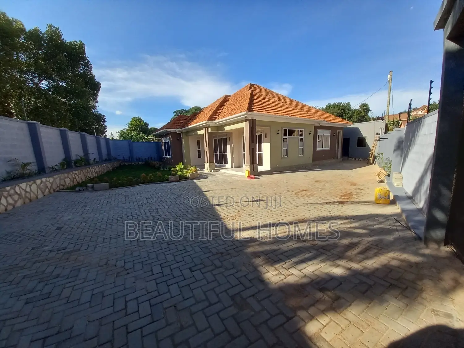 Furnished 4bdrm House in Kisaasi, Nakawa for sale