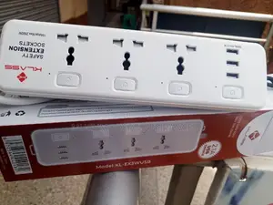 Klass 3-Way Safety Extension With 3 USB Ports