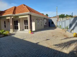 Furnished 4bdrm House in Kisaasi, Nakawa for sale