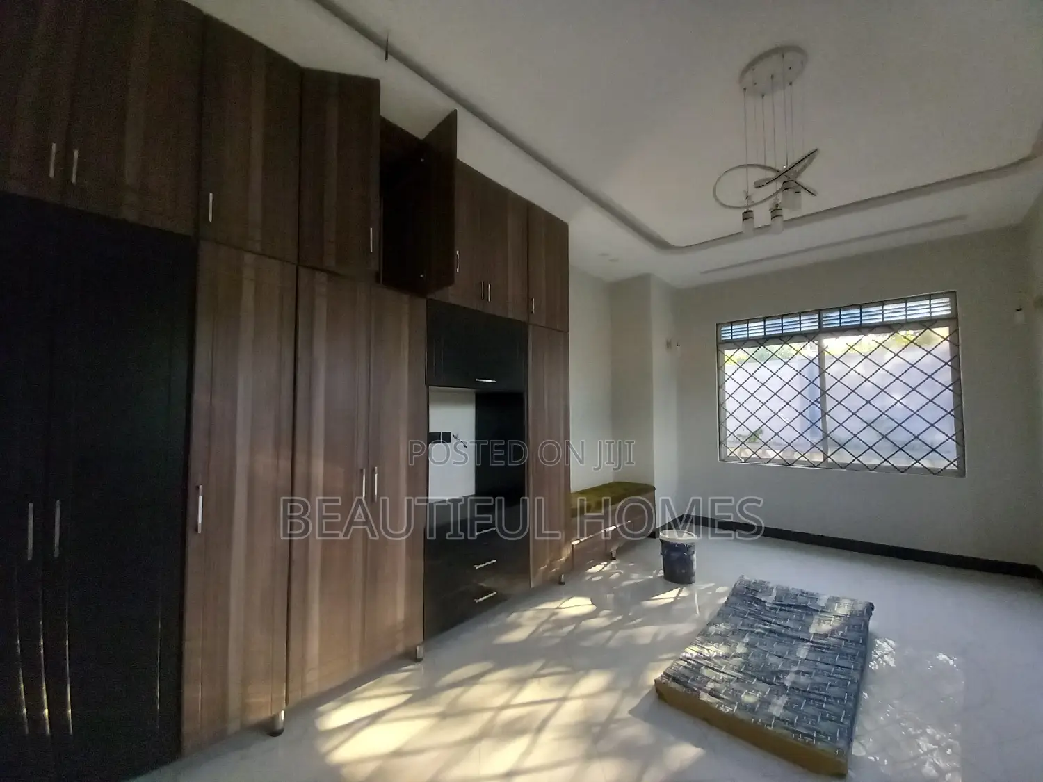 Furnished 4bdrm House in Kisaasi, Nakawa for sale