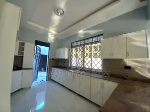 Furnished 4bdrm Bungalow in Kisaasi, Central Division for sale
