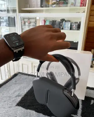 Apple Airpods Max Headset Original With Smart Case.