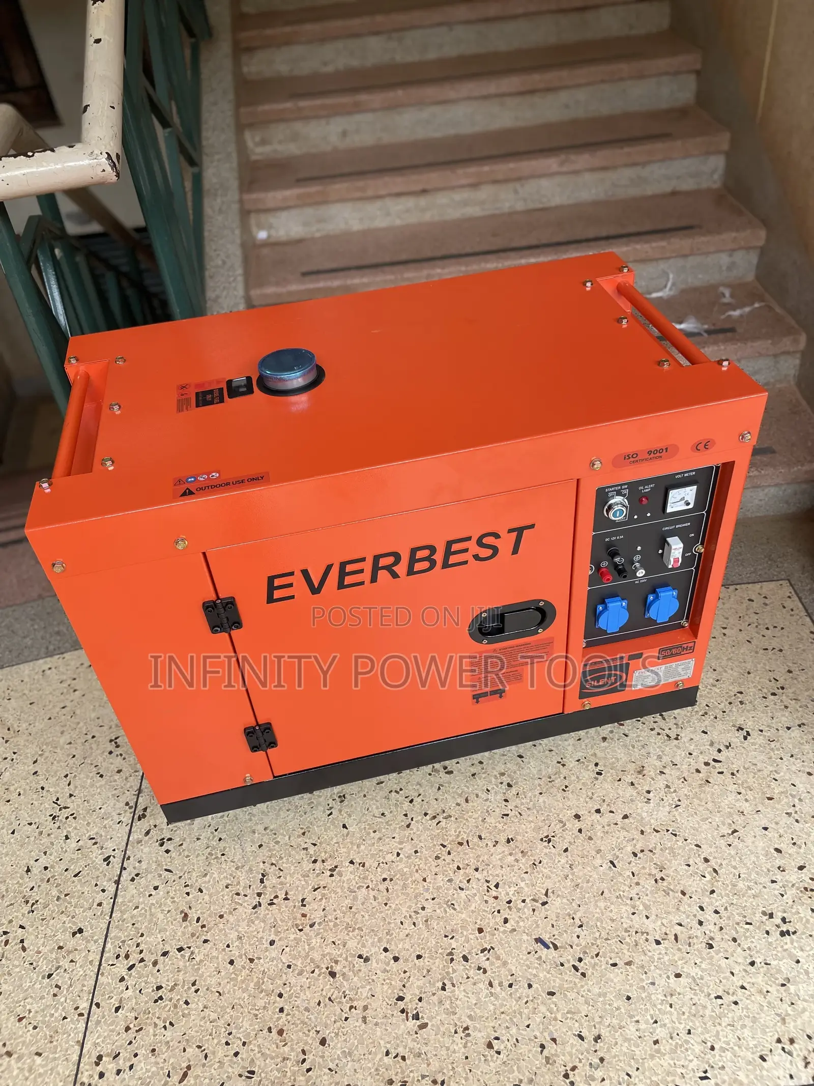 Silent Generator Everbest