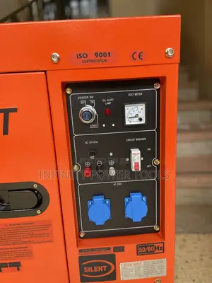 Silent Generator Everbest