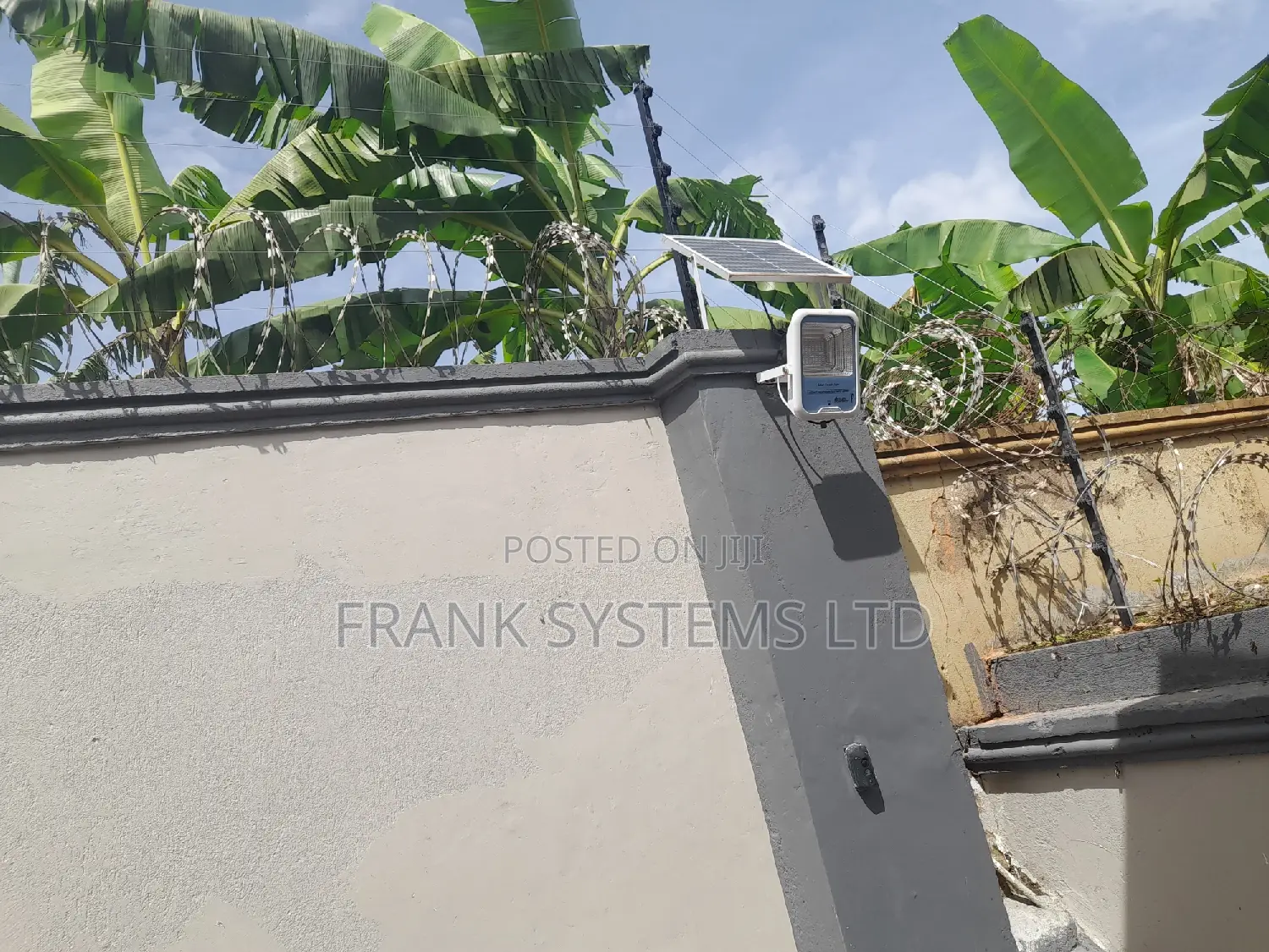 Electric Fence System. Whatsapp