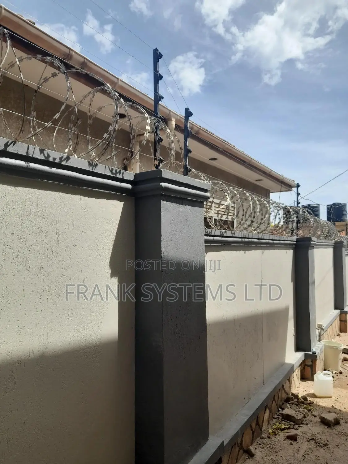 Electric Fence System. Whatsapp