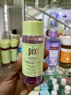 Photo - Pixi Skintreats Retinol Tonic Smoothening Toner