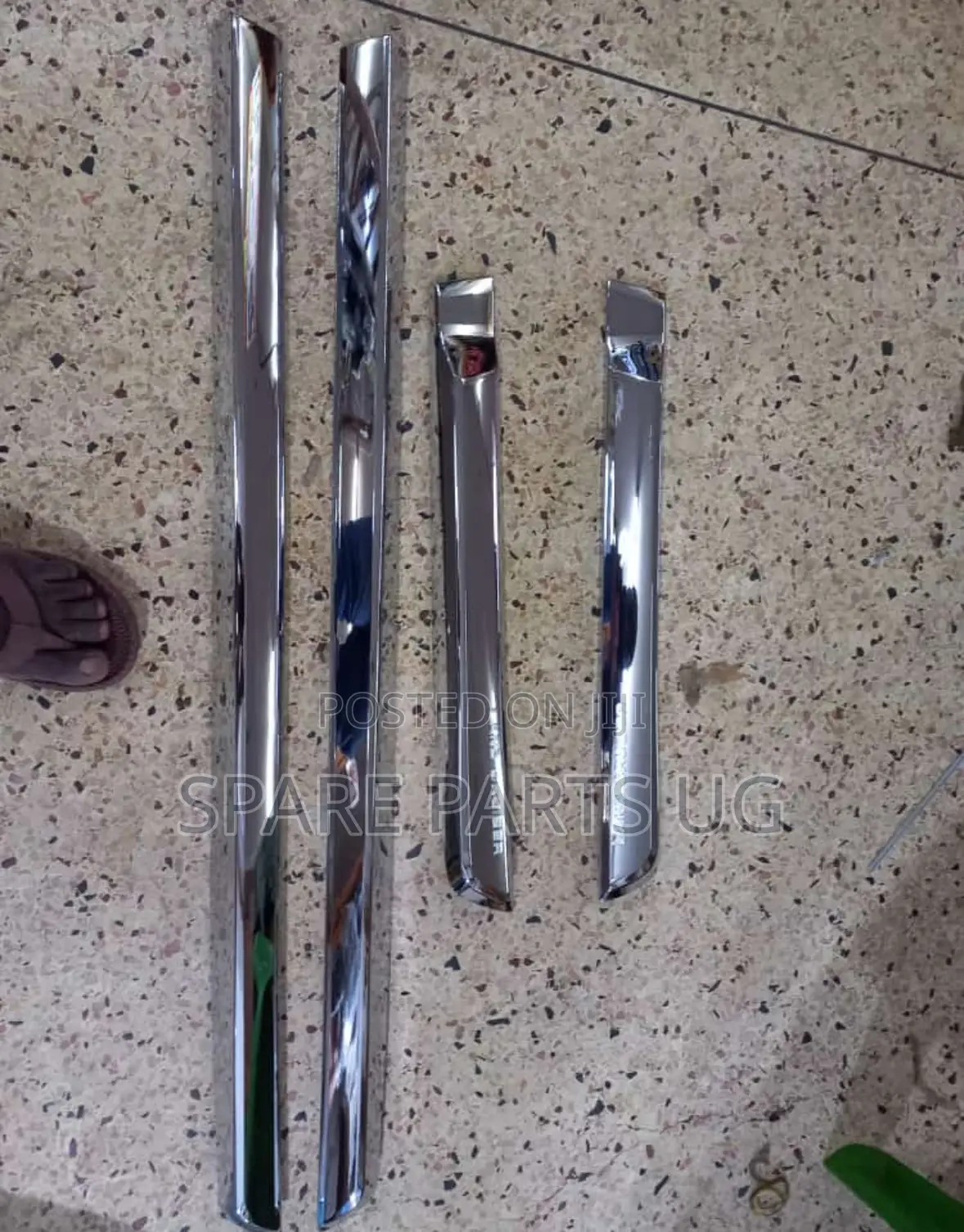 Landcruiser Prado FJ150 Full Door Chrome Moulding