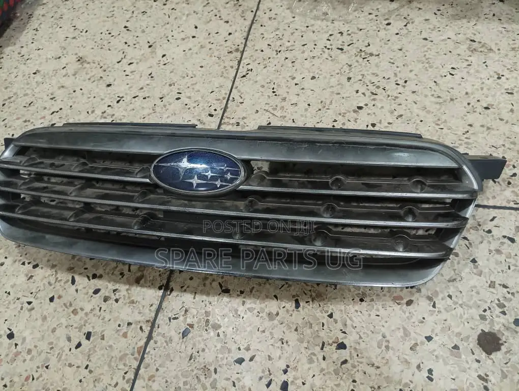 Subaru Legacy 2004 - 2006 Grille