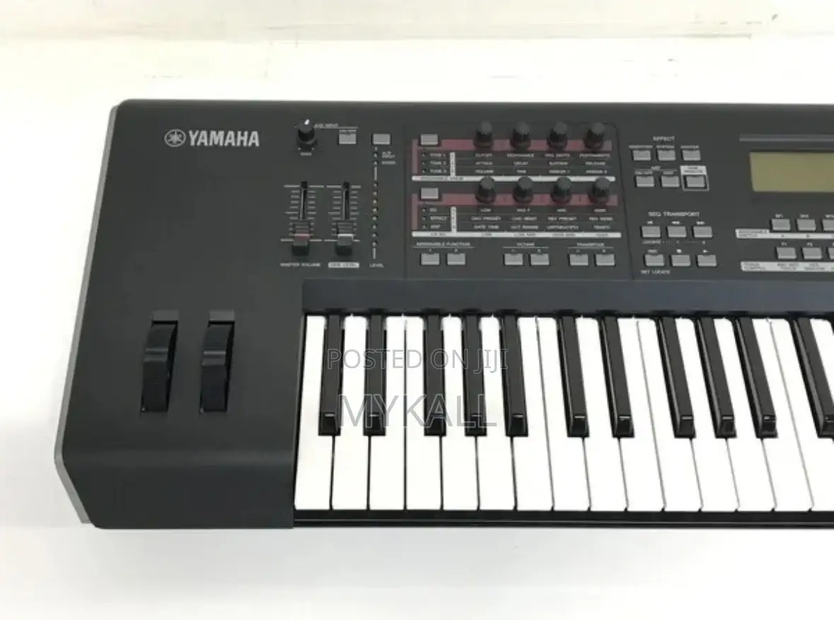 Yamaha Mox6