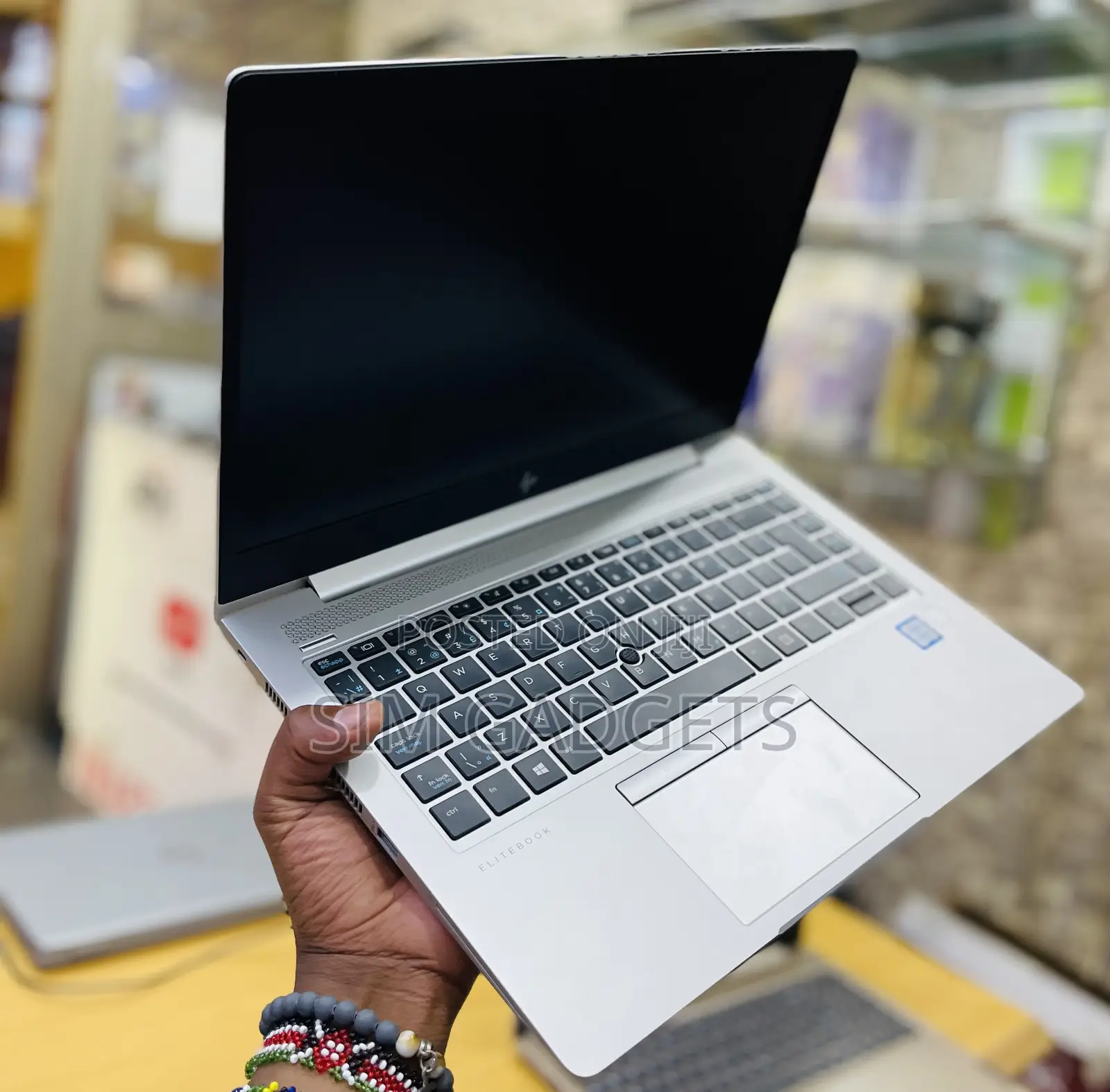 Laptop HP EliteBook 830 G5 8GB Intel Core I5 SSD 256GB