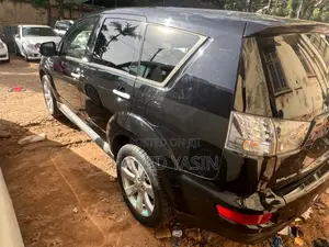 Mitsubishi Outlander 2009 Black