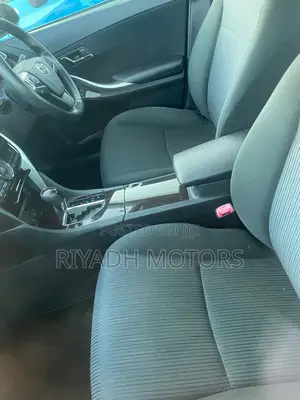 Toyota Premio 1.8 FWD 2017 Silver